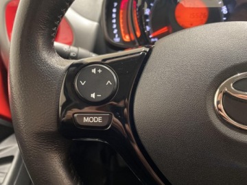 Toyota Aygo II Hatchback 3d Facelifting 1.0 VVT-i 72KM 2020 Toyota Aygo 1.0 VVT-i X-play II (2014-) Toyota Ayg, zdjęcie 12