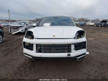 Porsche Cayenne III 2024 Porsche Cayenne 2024r., 4x4, 3.0L, zdjęcie 4