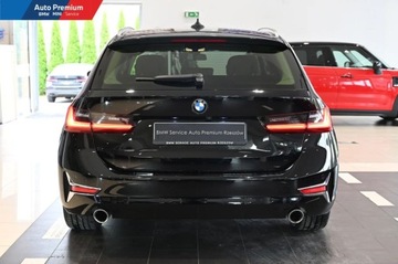 BMW Seria 3 G20-G21 Touring 2.0 330i 258KM 2021 BMW Seria 3 330i XDR TM Kierownica skorzanaSportowa automatyczna skrzynia, zdjęcie 1