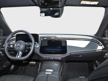 Mercedes Klasa E W214 Sedan 2.0 220d 197KM 2026 E Klasa 220 d 4-Matic AMG 2.0 (197KM) 2026, zdjęcie 9