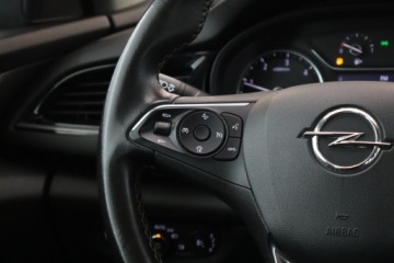 Opel Insignia II Sports Tourer 2.0 CDTI 170KM 2018 Opel Insignia 2.0 CDTI, 167 KM, Navi, Klima, zdjęcie 16