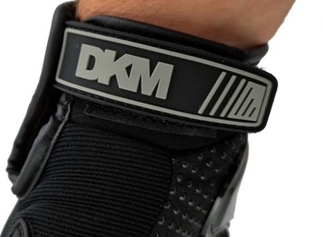Мотоциклетные перчатки касаются перчаток DKM для моторного четырехкратного размера L