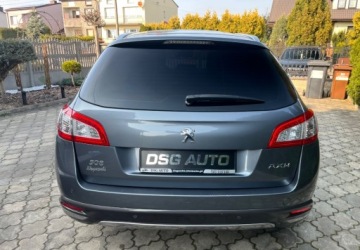 Peugeot 508 I RXH 2.0 HYbrid4 200KM 2012 Peugeot 508 2.0 diesel hybryda Automat 4x4 Wersja RXH 2.0 Hybryda, zdjęcie 8