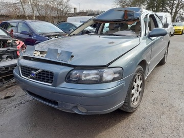VOLVO S60 И ЗАДНИЙ БАМПЕР 449-26 СЕДАН