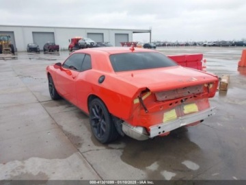 Dodge Challenger III 2022 Dodge Challenger 2022r., 3.6L 3.6 Benzyna 303KM, zdjęcie 2