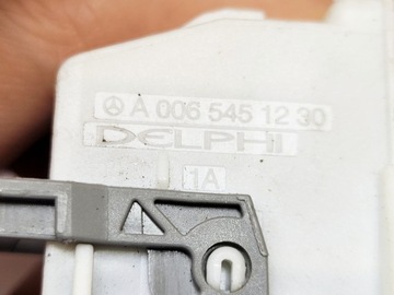 2× ZÁSTRČKA KONEKTOR SPONKA MERCEDES W204 W207 W212 W221 A0525451930