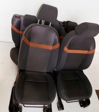 FORD KUGA I MK1 09R SEDADLA POHOVKA KOMPLET