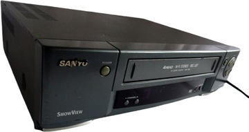 Видеорегистратор Sanyo VHR-786 G 4HD, 4 стереоголовки HiFi, рабочий, без пульта ДУ