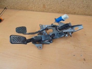 ПЕДАЛЬ ПЕДАЛИ FORD FIESTA MK7