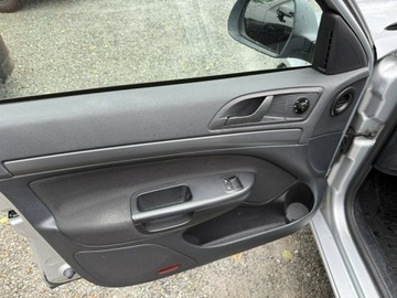 Skoda Octavia II Hatchback 1.6 MPI 102KM 2012 Škoda Octavia Skoda Octavia Instalacja gazowa., zdjęcie 25