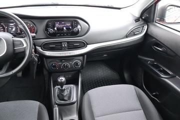 Fiat Tipo II Sedan 1.4 95KM 2020 Fiat Tipo 1.4 16V, Salon Polska, Klima, zdjęcie 7