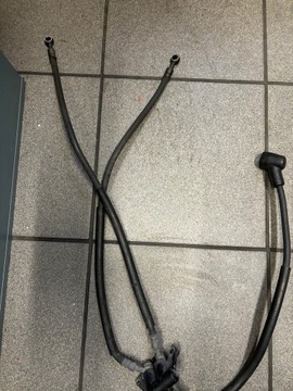 Suzuki GV 700 Madura Передний тормозной шланг