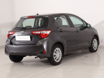 Toyota Yaris III Hatchback 5d Facelifting 2017 1.0 VVT-i 72KM 2020 Toyota Yaris 1.0 VVT-i, Salon Polska, zdjęcie 4