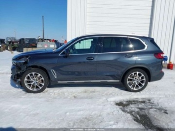 BMW X5 G05 2022 BMW X5 xDrive40i 2022 3.0 Benzyna 335KM, zdjęcie 2