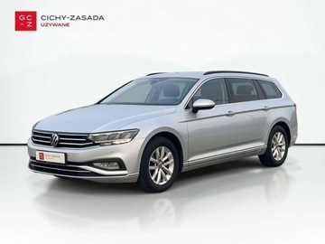 Volkswagen Passat B8 Variant Facelifting 2.0 TDI SCR 150KM 2022 Volkswagen Passat 2.0 TDI 150KM Business DSG SerwisASO Acc Led Nawi AppCon