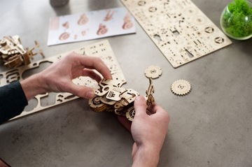 МОТО КОМПАКТНЫЙ СКУТЕР UGEARS МЕХАНИЧЕСКАЯ МОДЕЛЬ