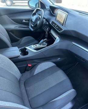 Peugeot 5008 II Crossover 1.6 BlueHDI 120KM 2018 Peugeot 5008 Niemcy,Automat,7 osob,Navi 1.6 Diesel 120KM, zdjęcie 6