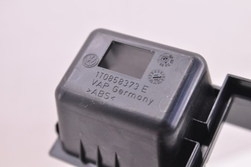 VYBAVENÍ INTERIÉR VW TOURAN (1T3) 1T0858373E 2.0L DIESEL 103KW 2012