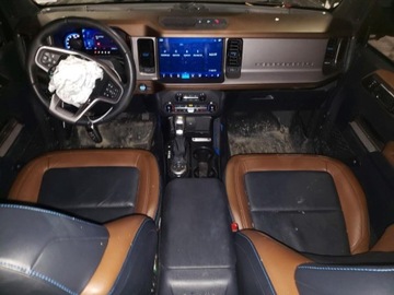 Ford Bronco V 2021 Ford Bronco Base 2021 2.7 Benzyna 310KM, zdjęcie 8