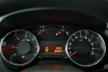 Peugeot 3008 I Crossover 1.6 e-HDi FAP 115KM 2014 Peugeot 3008 1.6 HDi, Automat, Navi, Klima, zdjęcie 7