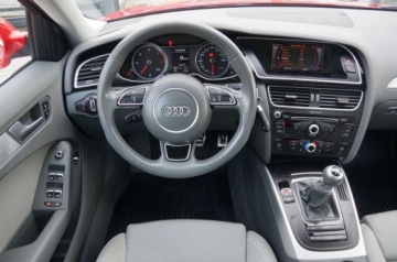 Audi A4 B8 Limousine Facelifting 2.0 TDI 150KM 2015 Audi A4 Limousine 2.0 TDI CR 150 KM, 4x4, Lift, S-Line, Webasto, Hak, GWAR, zdjęcie 11