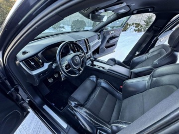 Volvo XC60 II Crossover D3 150KM 2018 Volvo XC 60 2,0 D3 R-Design LED Virtual Radar, zdjęcie 20