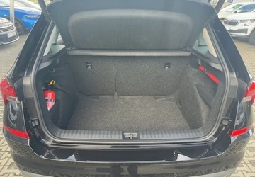 Skoda Kamiq Crossover 1.0 TSI 110KM 2021 Skoda Kamiq 1.0 TSI 110 KM 6 bieg.manual Style Benzyna 110KM, zdjęcie 27