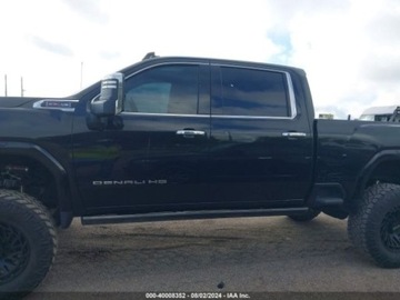  GMC Sierra 2021r., 2500HD Denali, od ubezpieczalni 5.3 Benzyna 355KM, zdjęcie 3