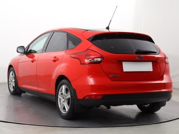 Ford Focus III Hatchback 5d facelifting 1.5 TDCi 120KM 2015 Ford Focus 1.5 TDCi, Salon Polska, Serwis ASO, zdjęcie 3