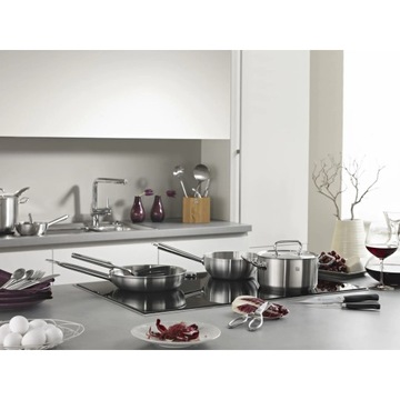 Zwilling Низкая кастрюля для кухни с крышкой, 8,5 л.