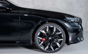 BMW Seria 5 G90-91 2025 BMW Seria 5 540d xDrive, Panorama, M sport, Pakiet Travel, Bowers, 21 cali, zdjęcie 20