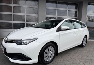 Toyota Auris II Touring Sports Facelifting 1.4 D-4D 90KM 2015 Toyota Auris Salon Polska. Serwis ASO, FV-VAT 23 1.4 Diesel 90KM, zdjęcie 17