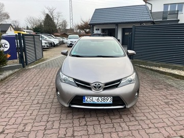 Toyota Auris I Hatchback 3d Facelifting 1.6 Valvematic 132KM 2013 Toyota Auris Sprowadzona Ubezpieczona Zarejestrowana, zdjęcie 2
