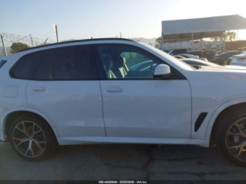 BMW X5 G05 2023 BMW X5 sDrive40i 2023 3.0 Benzyna 335KM, zdjęcie 6