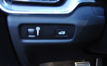 Volvo V60 II  Kombi 2.0 D4 190KM 2020 Volvo V60 VOLVO V60 2.0 B4 197km 2020R R-Design ORYGINAL Fa Vat23 2.0, zdjęcie 29