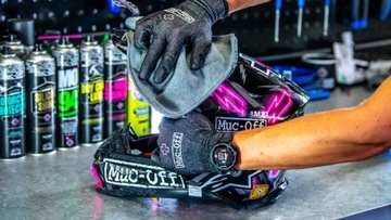 КОМПЛЕКТ ДЛЯ ЧИСТКИ СТЕКЛА MUC-OFF ВИЗОР