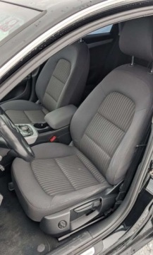 Audi A4 B9 Avant 2.0 TDI 150KM 2015 Audi A4 Avant 2.0TDI 150KM Navi Led Ksenon Gwarancja Techniczna 2.0 Diesel, zdjęcie 11