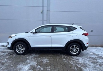 Hyundai Tucson III SUV 1.6 GDI 132KM 2016 Hyundai Tucson Classic Salon PL Niski przebieg 1.6 Benzyna 132KM, zdjęcie 4