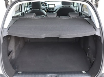 Peugeot 2008 I SUV Facelifting 1.2 PureTech 110KM 2019 Peugeot 2008 1.2 PureTech, Salon Polska, zdjęcie 13