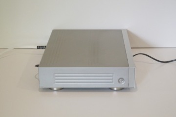 Радиотюнер Пионер Ф-676.