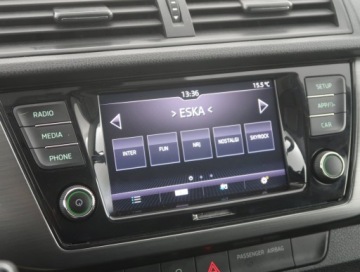 Skoda Fabia III Hatchback Facelifting 1.0 TSI 110KM 2019 Skoda Fabia 1.0 TSI, DSG, Klima, Klimatronic, zdjęcie 12