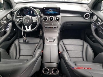 Mercedes CLC 2021 Mercedes-Benz CLC 2021 r.,2,0L 300 4MATIC 2.0 Benzyna 255KM, zdjęcie 8