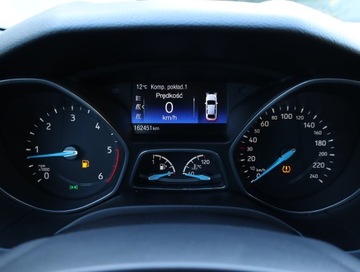 Ford Focus III Hatchback 5d facelifting 1.5 TDCi 120KM 2017 Ford Focus 1.5 TDCi, Salon Polska, Klima, zdjęcie 10