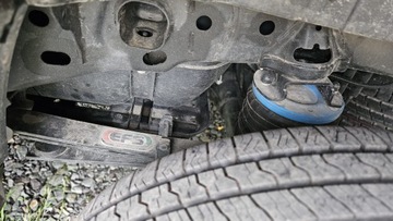 Ford Ranger VI Raptor 3.0 EcoBlue 240KM 2023 Ford Ranger 3.0 Turbo 240KM Wildtrak Poduszki pneumatyczne FV Lift 2023, zdjęcie 6