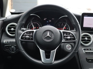 Mercedes Klasa C W205 Kombi Facelifting 2.0 220d 194KM 2019 Mercedes C C 220 d, 191 KM, Automat, Skóra, Navi, zdjęcie 14