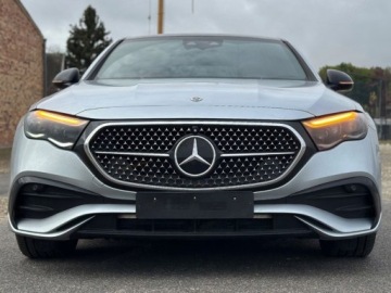 Mercedes Klasa E W214 2025 E Klasa 300 e 4-Matic AMG 2.0 (333KM) 2025, zdjęcie 1