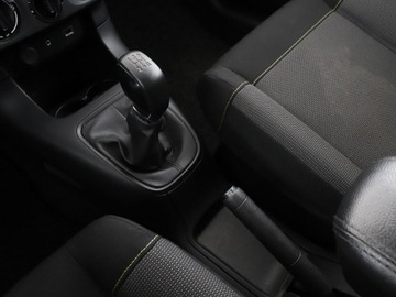 Citroen C3 III Hatchback 1.2 PureTech 82KM 2017 Citroen C3 klimatyzacja multifunkcja czujniki, zdjęcie 25