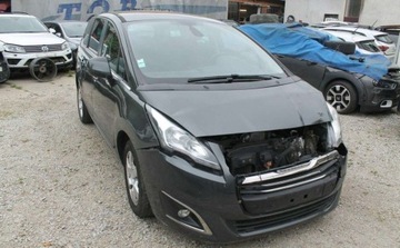 Peugeot 5008 I Minivan Facelifting 1.6 BlueHDi 120KM 2016 Peugeot 5008 1.6 Diesel 120KM, zdjęcie 2