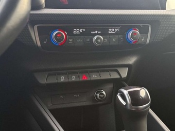 Audi A1 II 1.5 35 TFSI 150KM 2021 Audi A1 Sportback Ambiente czujniki przod i tyl klimatyzacja 2 strefowa, zdjęcie 17