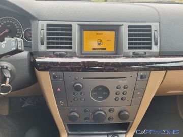 Opel Vectra C Sedan 2.2 i 16V 155KM 2004 Opel Vectra 2.2i Cosmo Plus Bezwypadkowa 2.2 Benzyna 155KM, zdjęcie 19